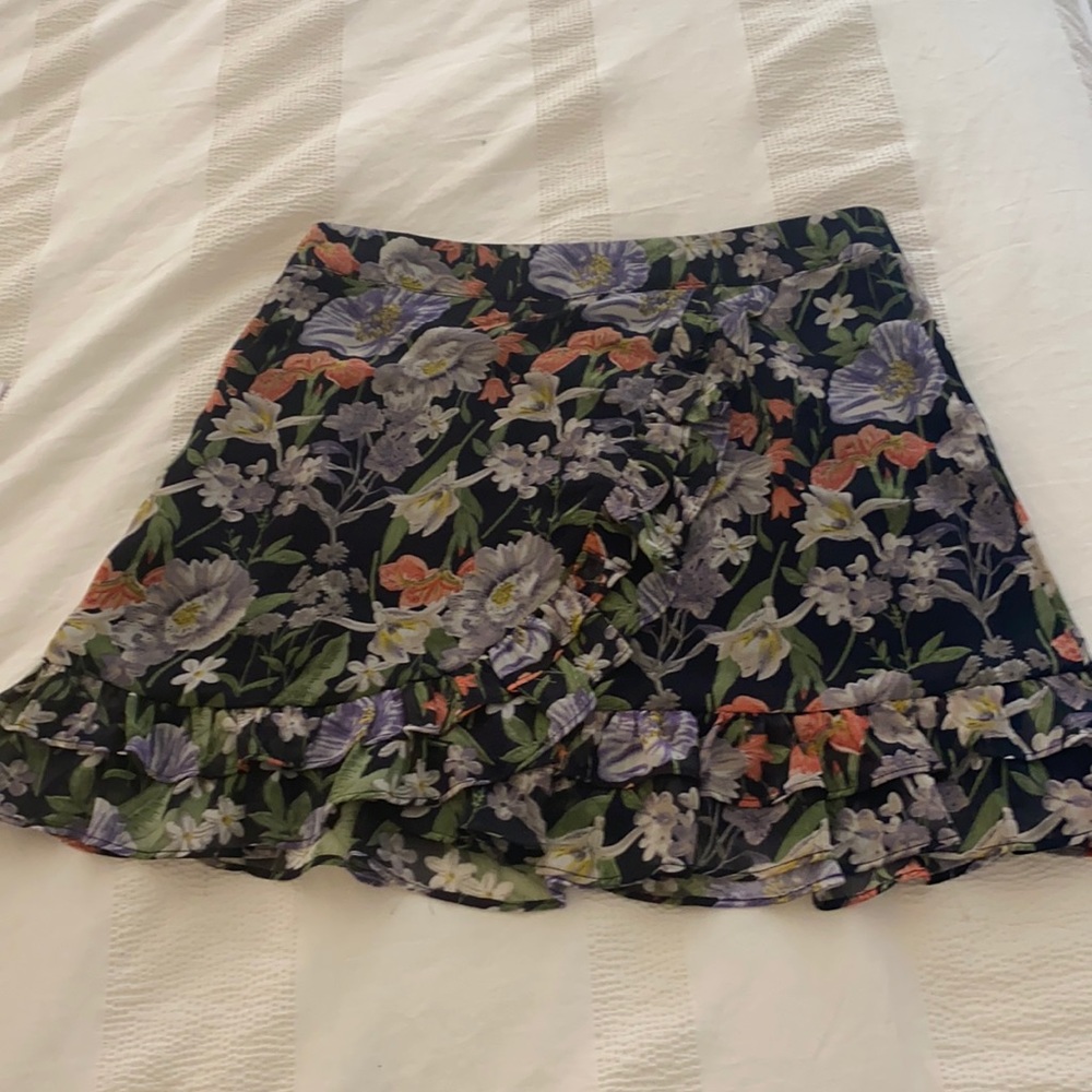 Mini ruffle asym skirt